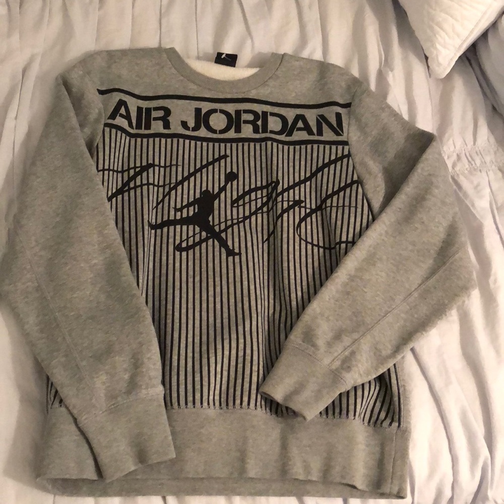 Men’s Medium Air Jordan Sweatshirt